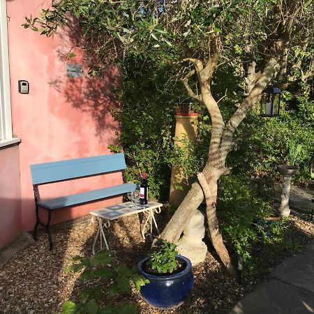 Pretty Victorian Garden Flat Apartment Radipole Exterior foto